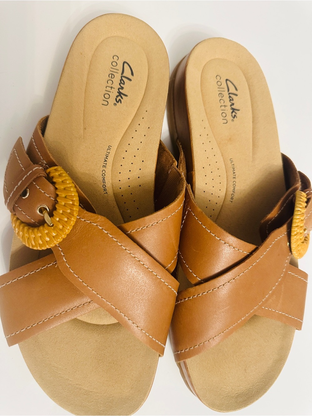 Clarks Collection Women’s 9.5 W Brown Leather Buckle Slide Wedge Sandals